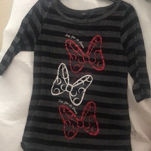 Disney 3/4 sleeves Minnie bows size XL